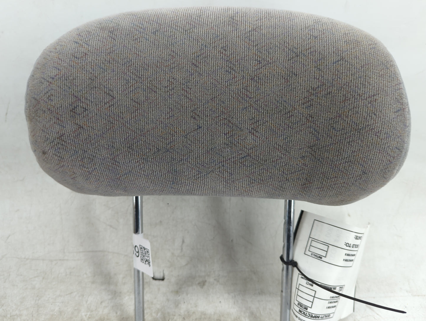 2000 Toyota Sienna Headrest Head Rest Front Driver Seat Grey - Oemusedautoparts1.com