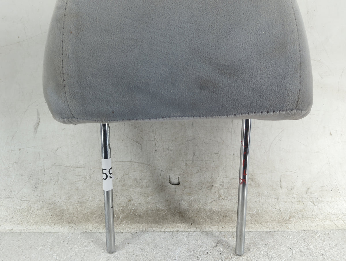2000 Toyota Sienna Headrest Head Rest Front Driver Passenger Seat Fits OEM Used Auto Parts - Oemusedautoparts1.com