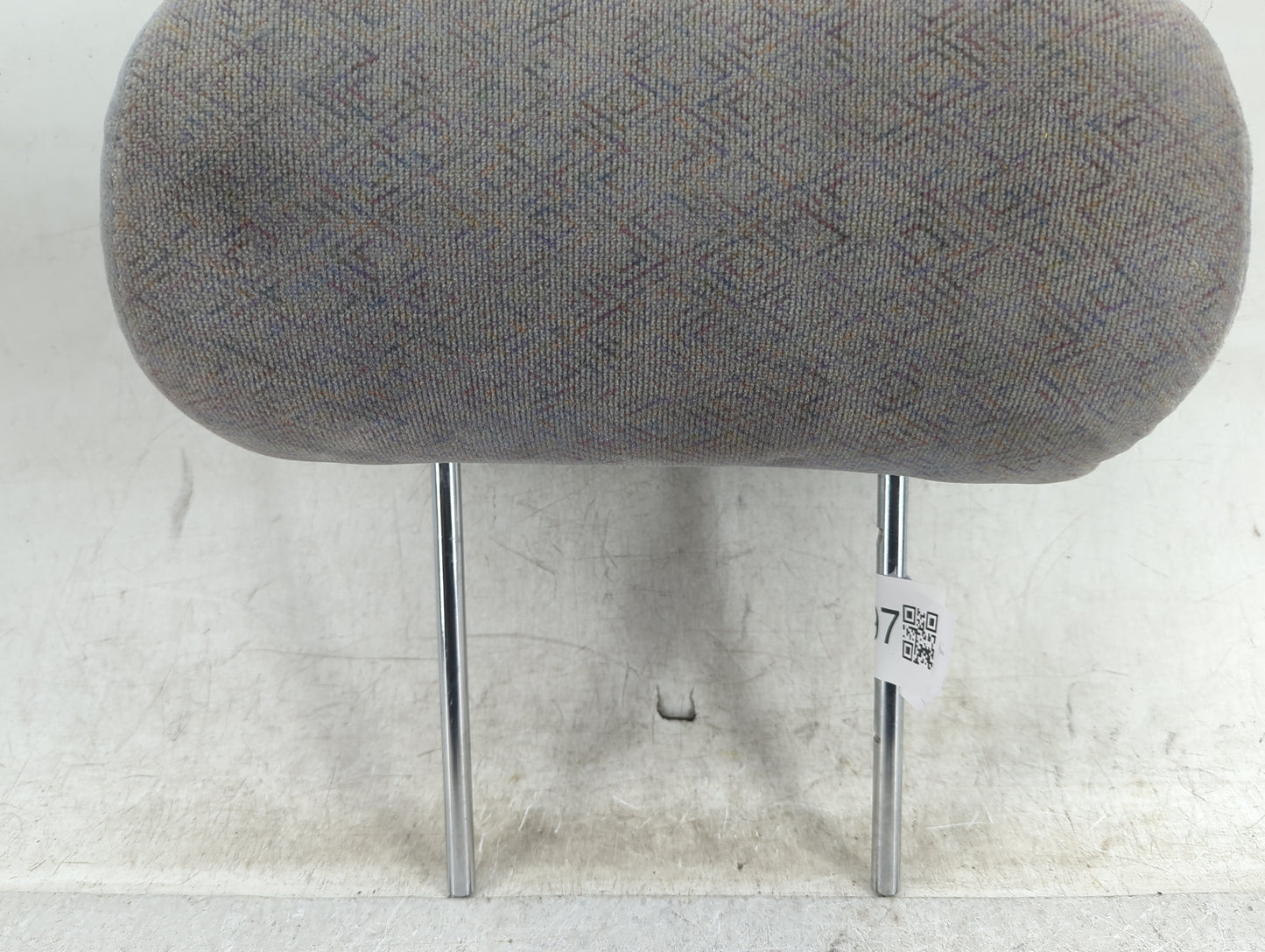 2000 Toyota Sienna Headrest Head Rest Front Driver Passenger Seat Fits OEM Used Auto Parts - Oemusedautoparts1.com