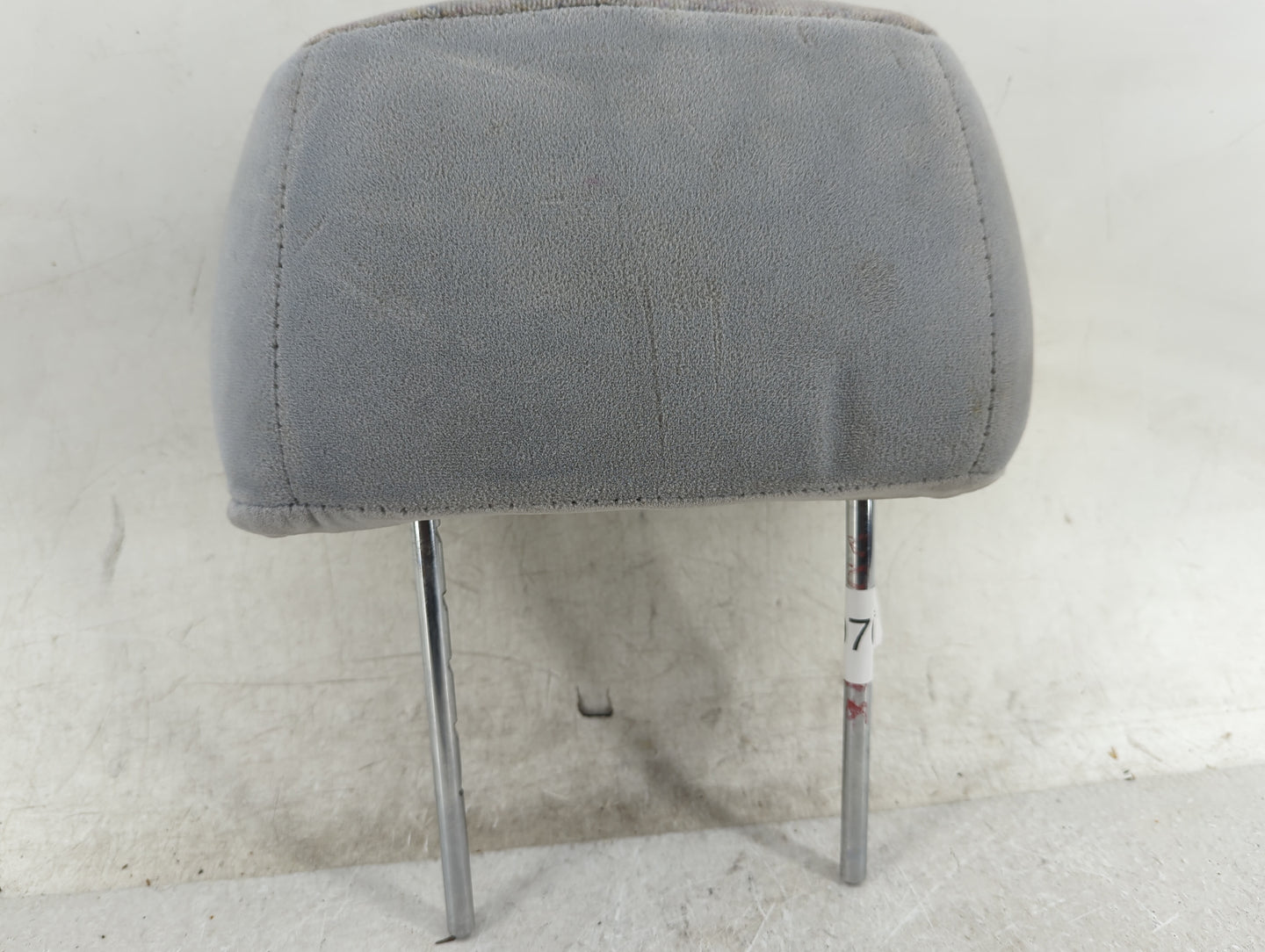 2000 Toyota Sienna Headrest Head Rest Front Driver Seat Grey - Oemusedautoparts1.com