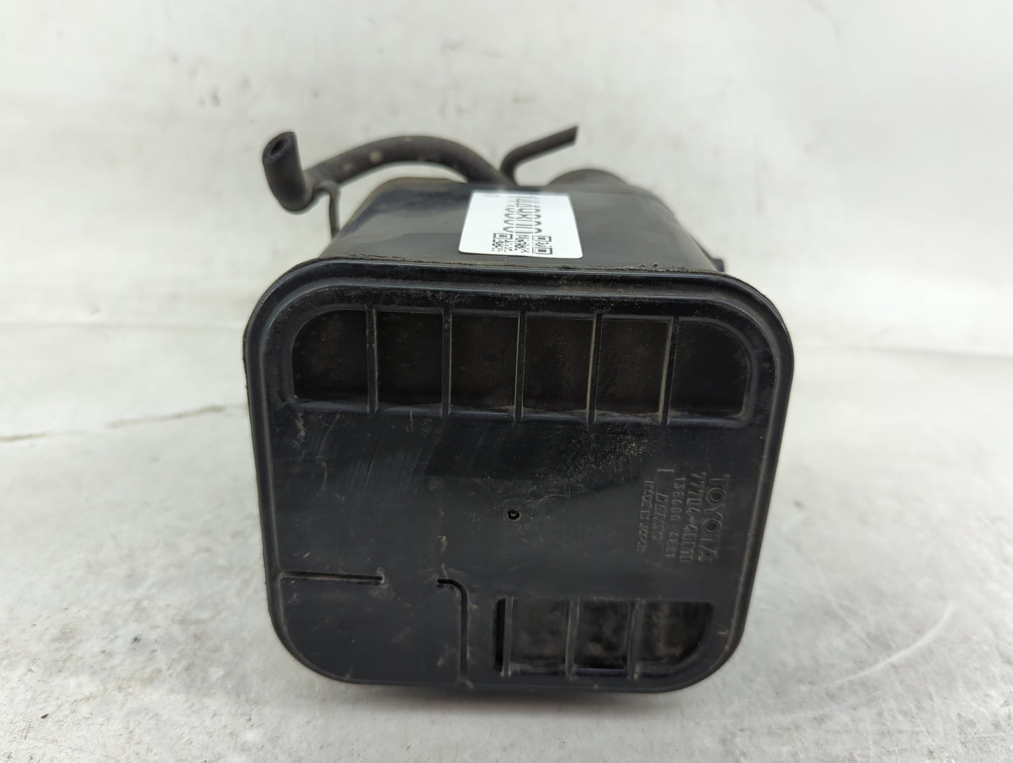 2000 Toyota Sienna Fuel Vapor Charcoal Canister 1449800 - Oemusedautoparts1.com