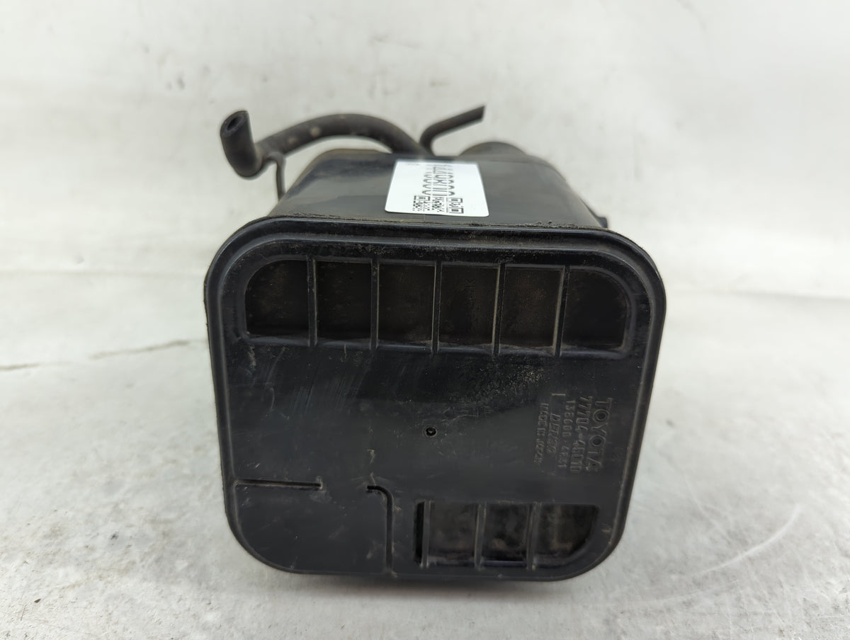 2000 Toyota Sienna Fuel Vapor Charcoal Canister 1449800 - Oemusedautoparts1.com