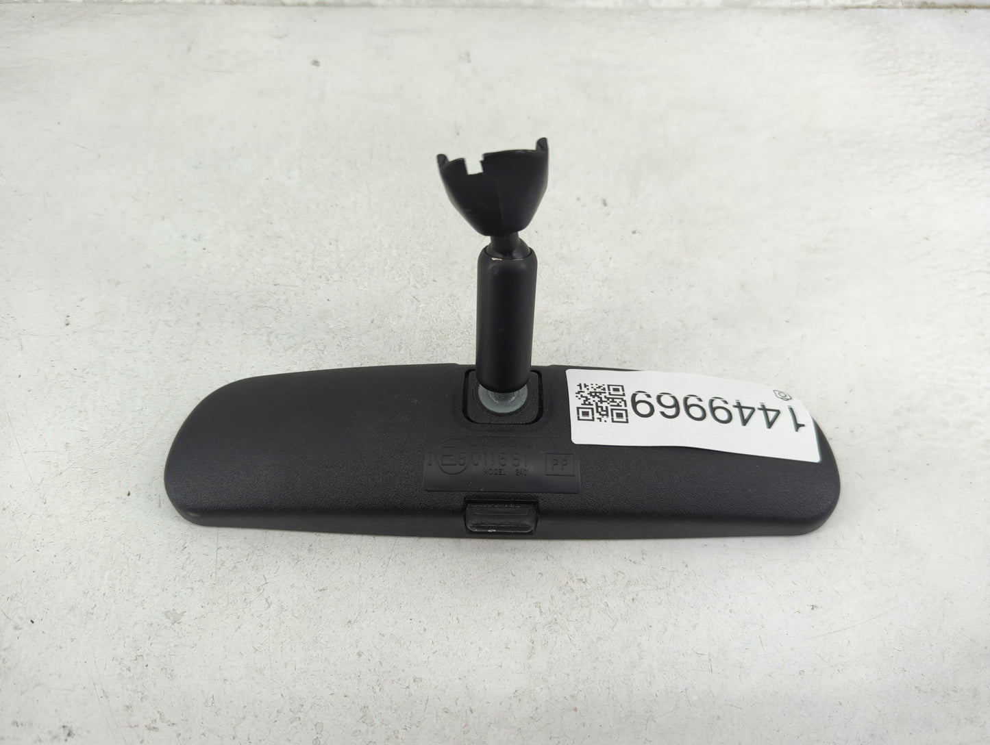 2000-2003 Toyota Sienna Interior Rear View Mirror Replacement OEM Fits Fits 2000 2001 2002 2003 OEM Used Auto Parts - Oemuse