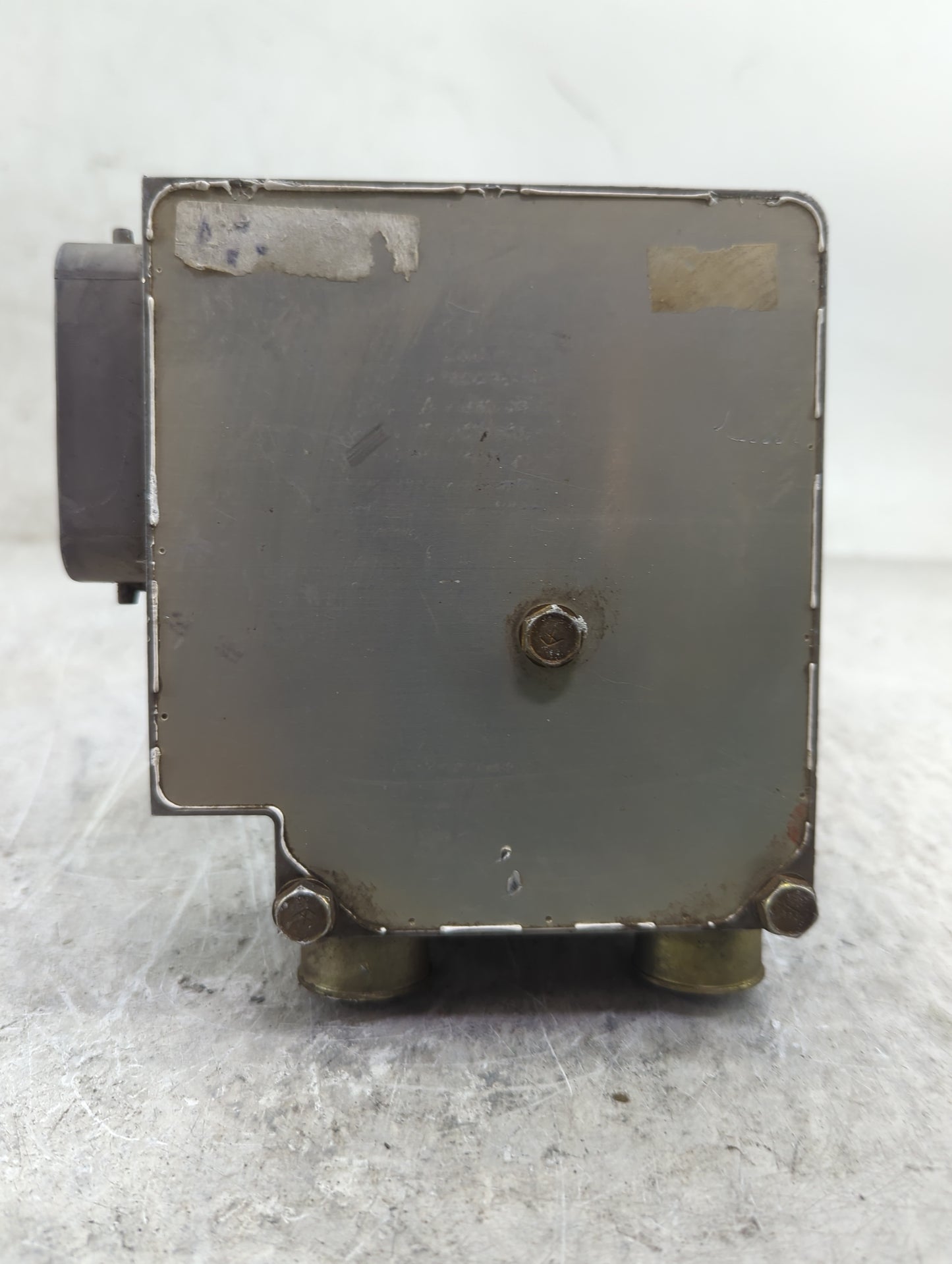 1998-2001 Toyota Sienna ABS Pump Control Module Replacement P/N:44510-08010 44510 08010 Fits Fits 1998 1999 2000 2001 OEM Us