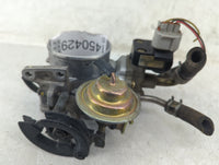 1998-2000 Toyota Sienna Throttle Body P/N:22270-0A040 Fits Fits 1998 1999 2000 OEM Used Auto Parts - Oemusedautoparts1.com