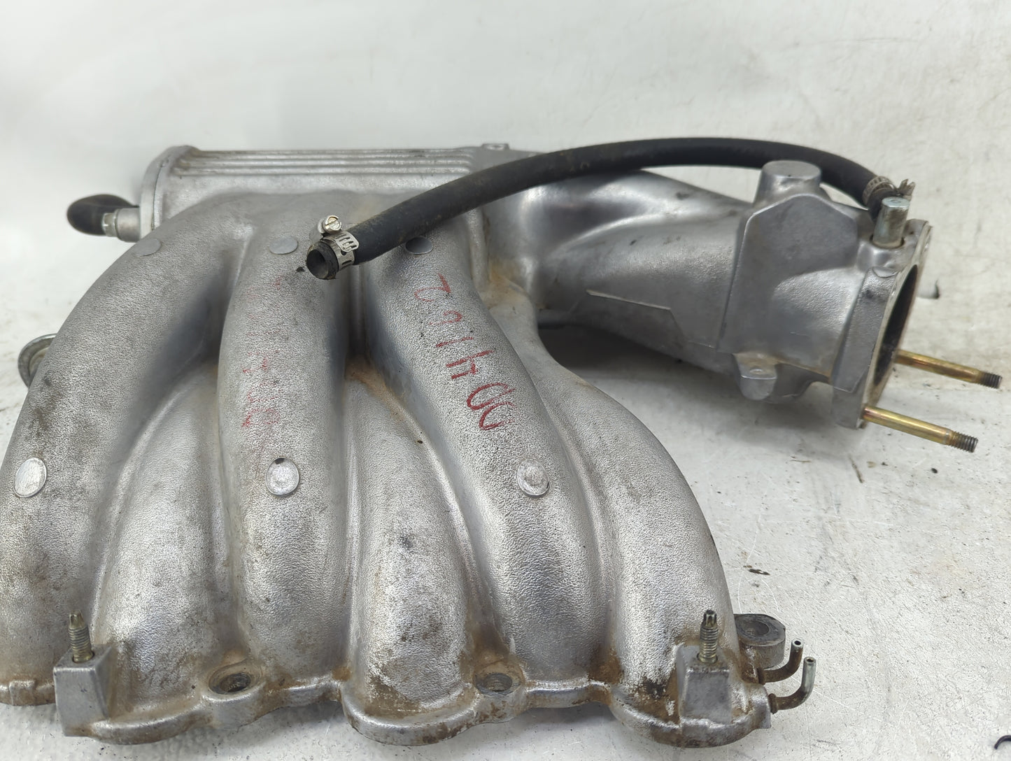 1998-2000 Toyota Sienna Air Intake Manifold Fits Fits 1998 1999 2000 OEM Used Auto Parts - Oemusedautoparts1.com