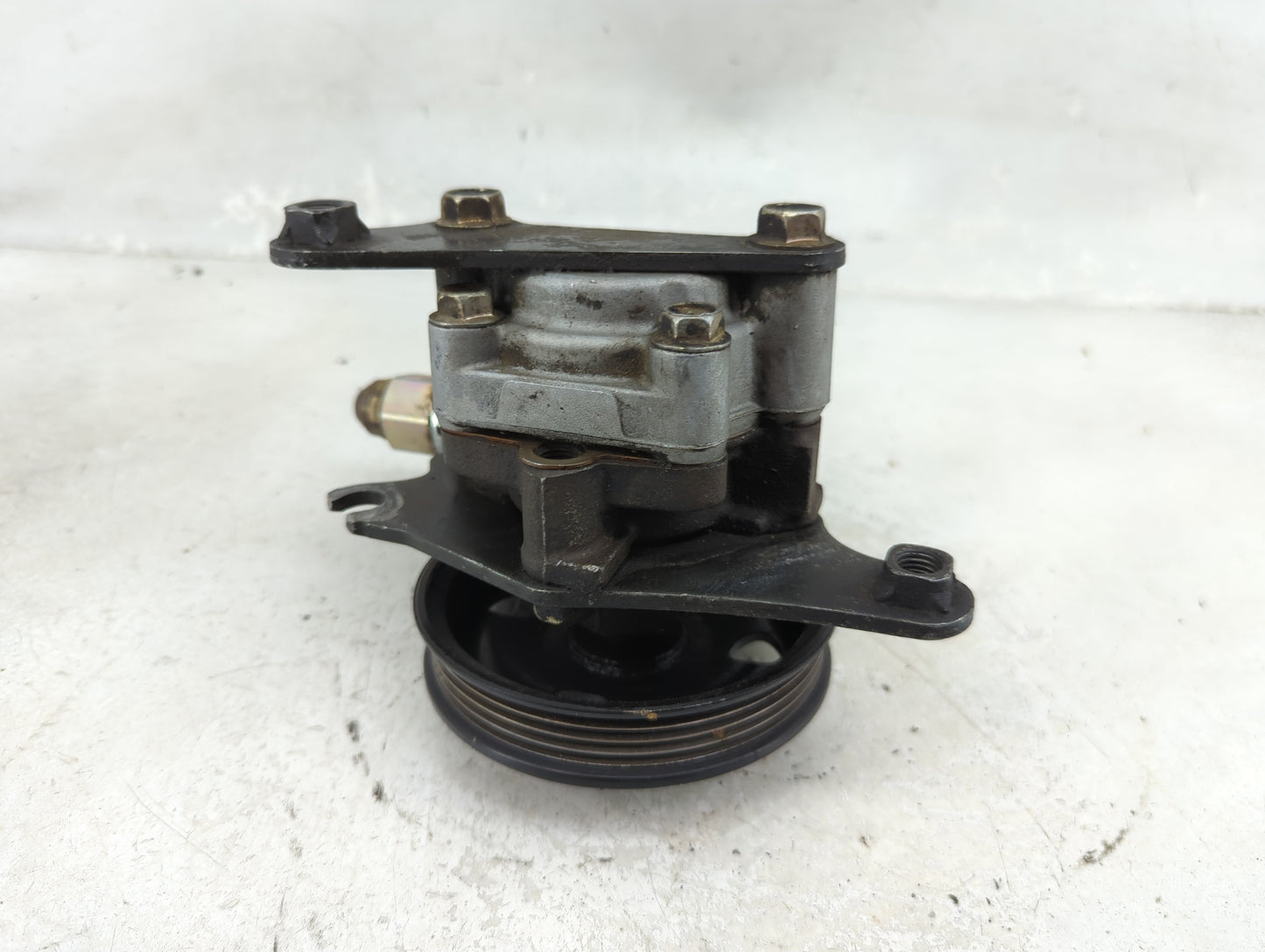 1998-2003 Toyota Sienna Power Steering Column Pump Oem - Oemusedautoparts1.com