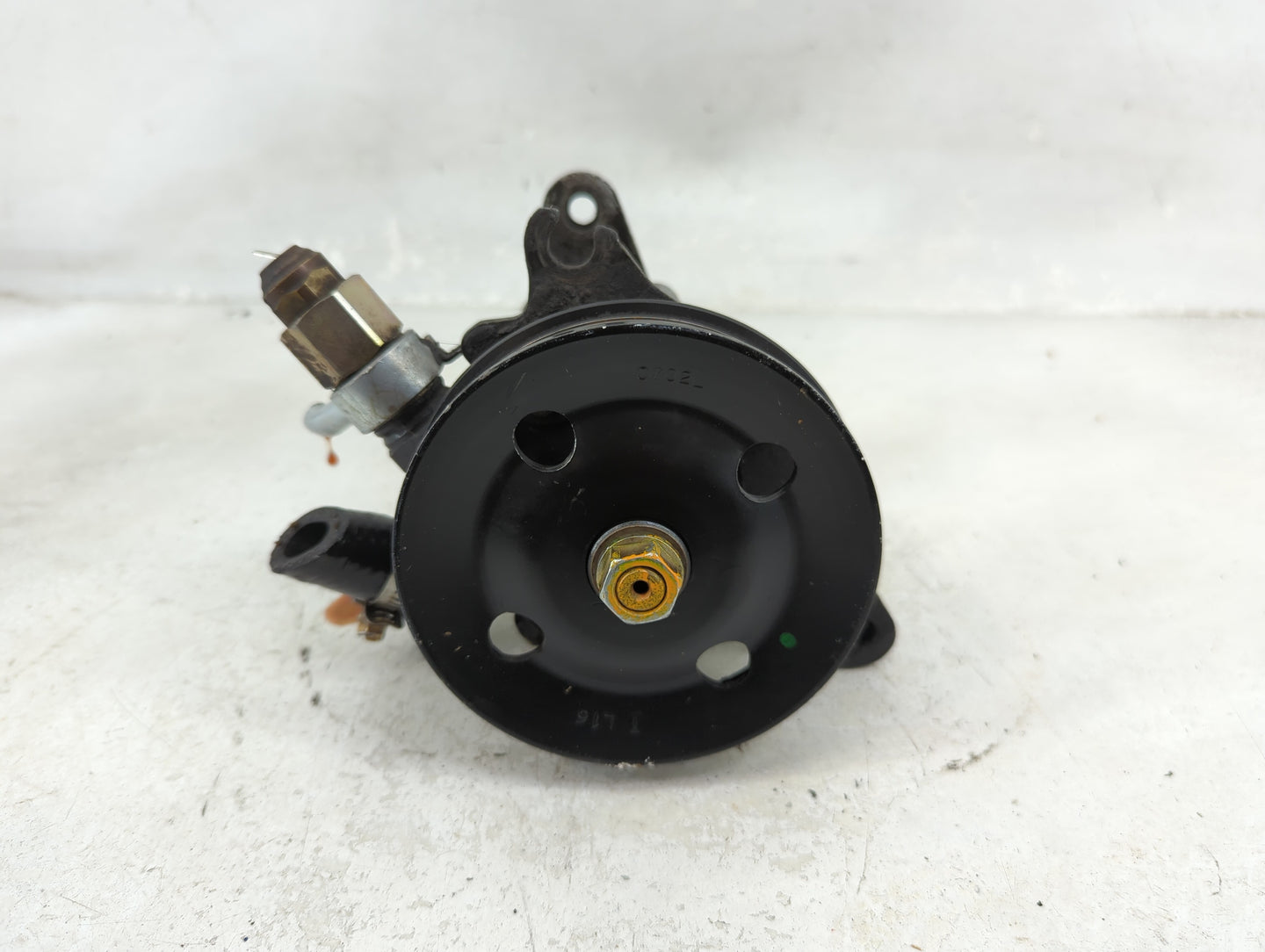 1998-2003 Toyota Sienna Power Steering Column Pump Oem - Oemusedautoparts1.com