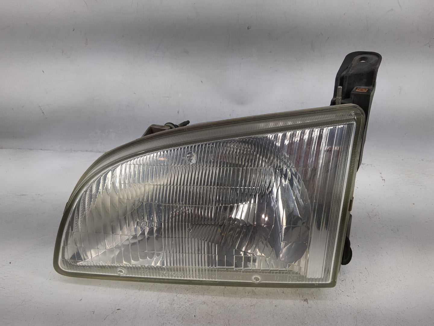 1998-2000 Toyota Sienna Driver Left Oem Head Light Headlight Lamp - Oemusedautoparts1.com
