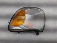 1998-2000 Toyota Sienna Driver Left Oem Front Light Lamp - Oemusedautoparts1.com