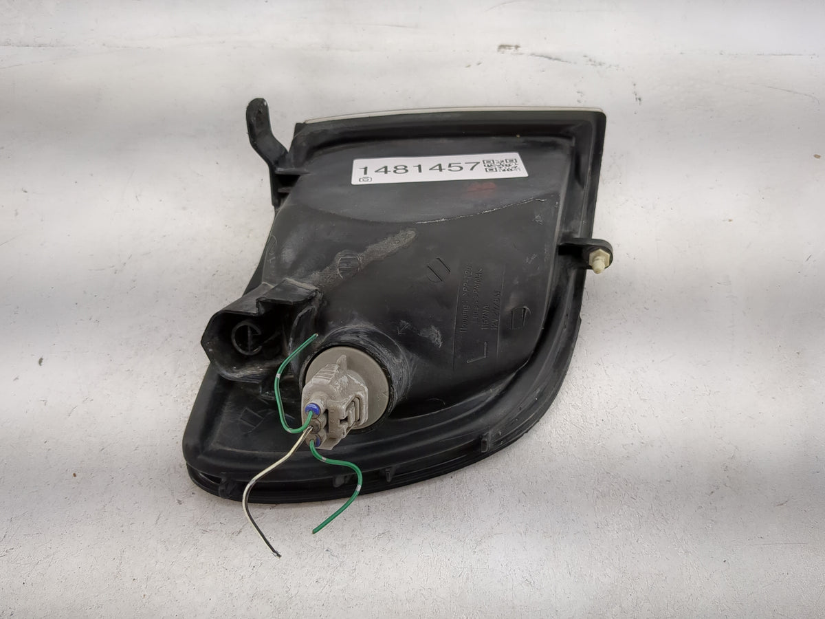 1998-2000 Toyota Sienna Driver Left Oem Front Light Lamp 1481457 - Oemusedautoparts1.com