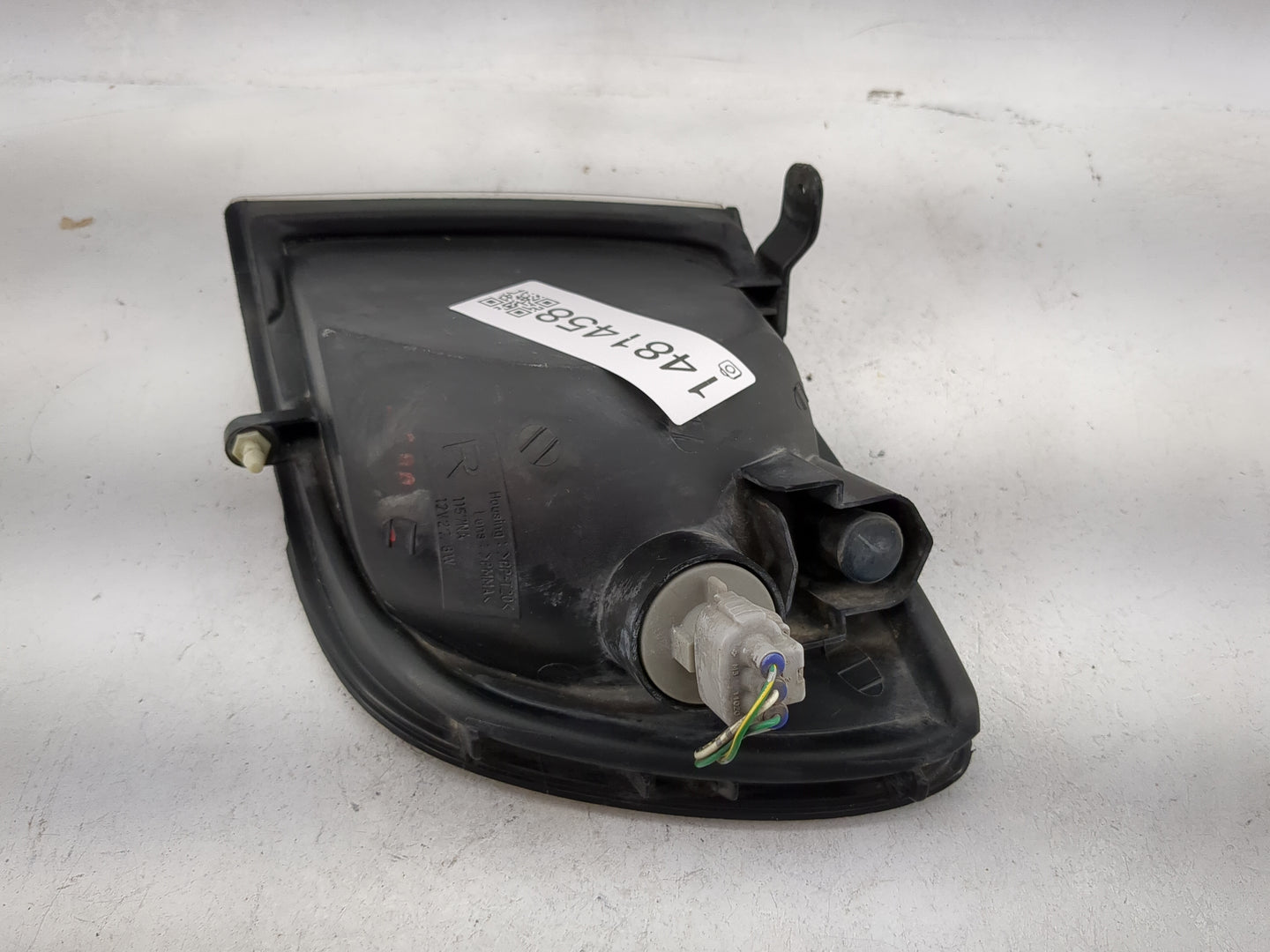 2000 Toyota Sienna Passenger Right Oem Front Light Lamp Black - Oemusedautoparts1.com
