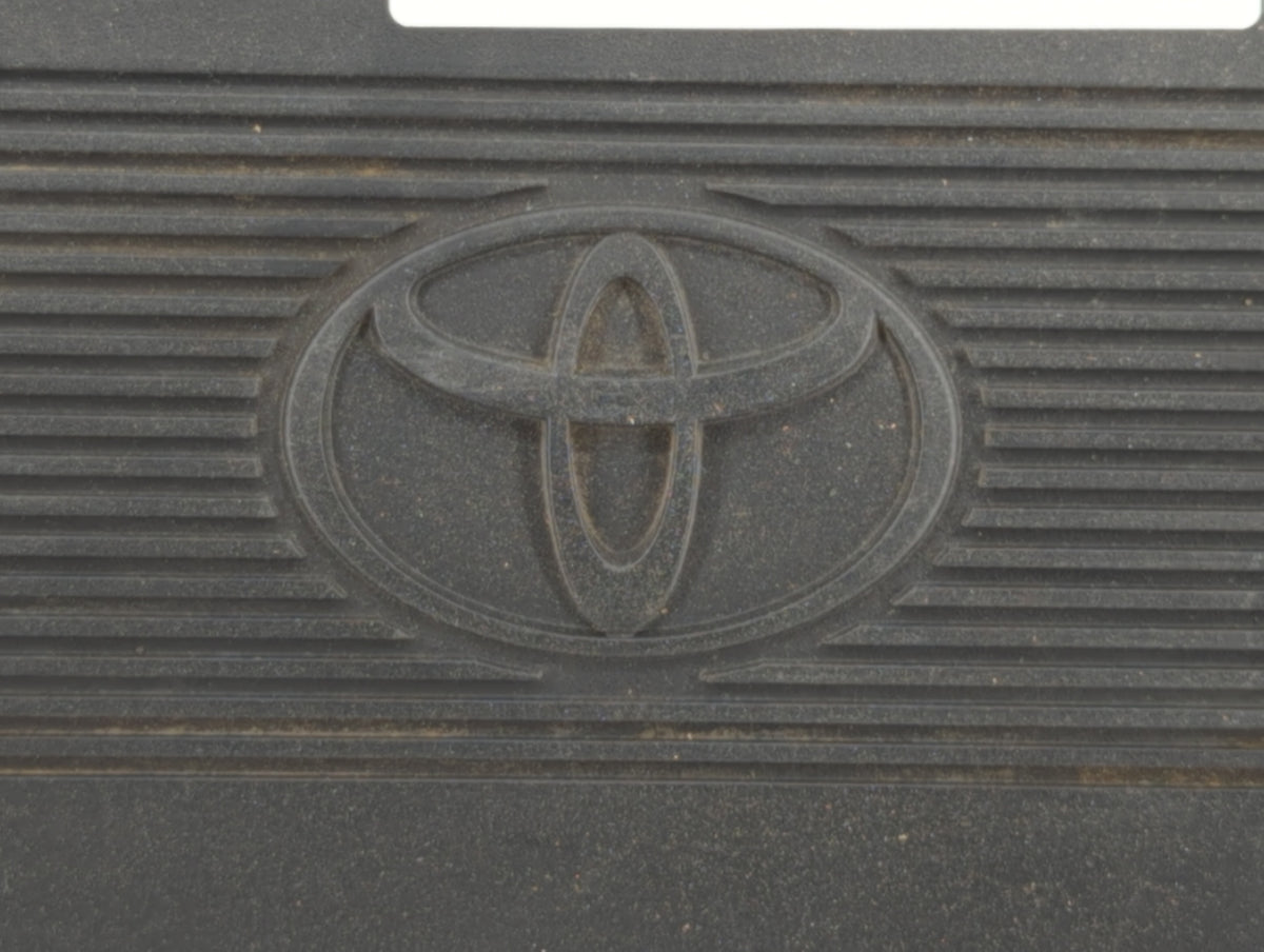 2000 Toyota Sienna Engine Cover 429600 - Oemusedautoparts1.com