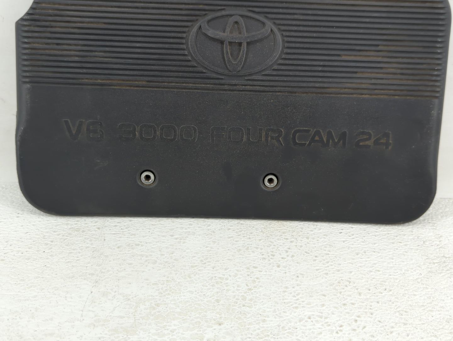 2000 Toyota Sienna Engine Cover - Oemusedautoparts1.com