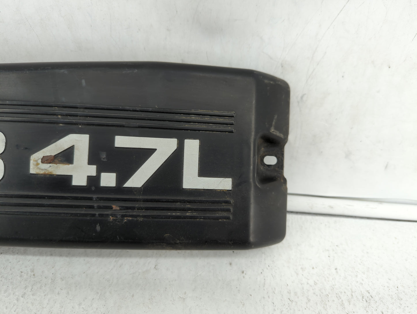 2000 Toyota Tundra Engine Cover - Oemusedautoparts1.com