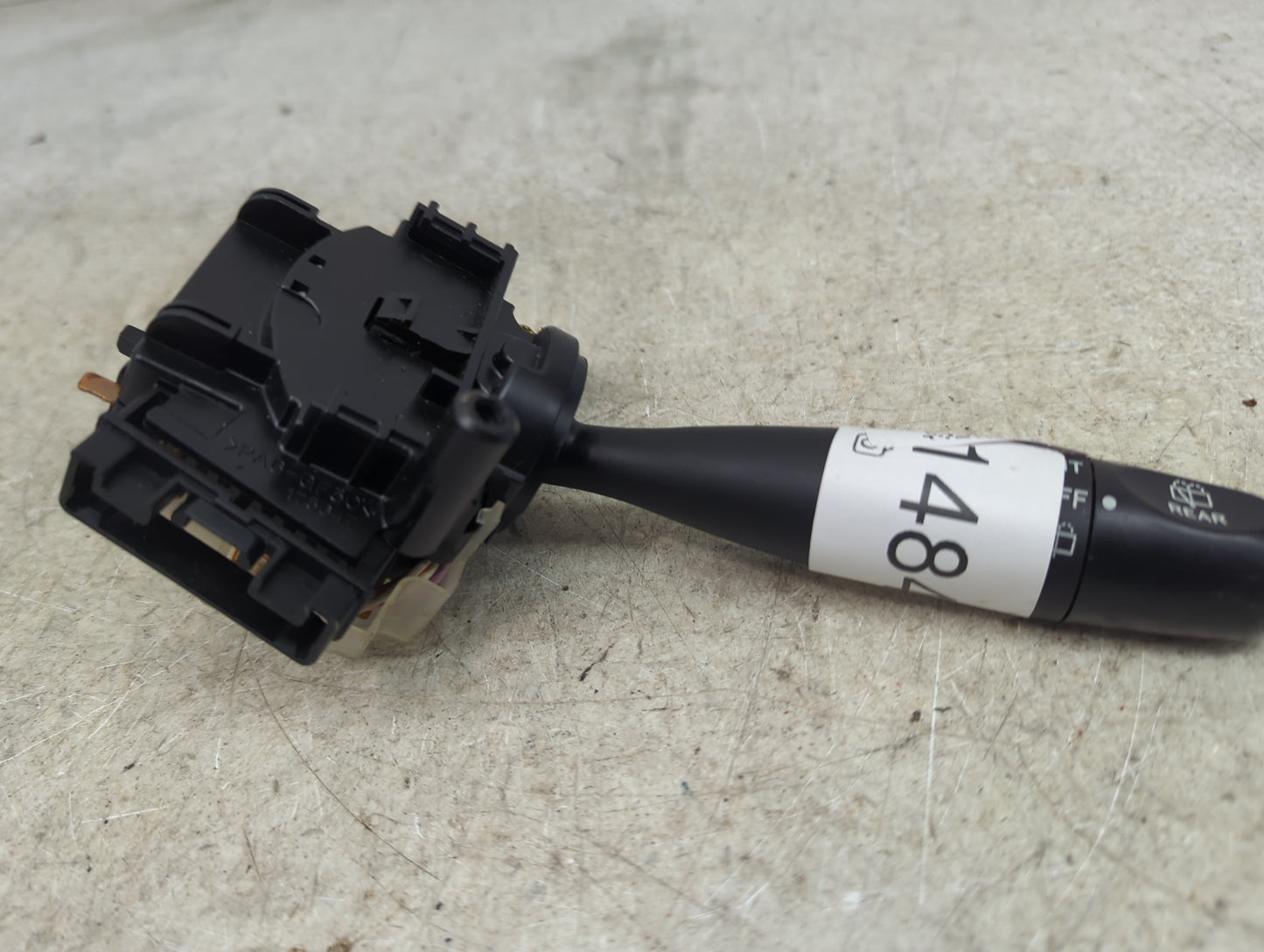 2000 Toyota Yaris Headlight Head Light Switch Lamp Control - Oemusedautoparts1.com
