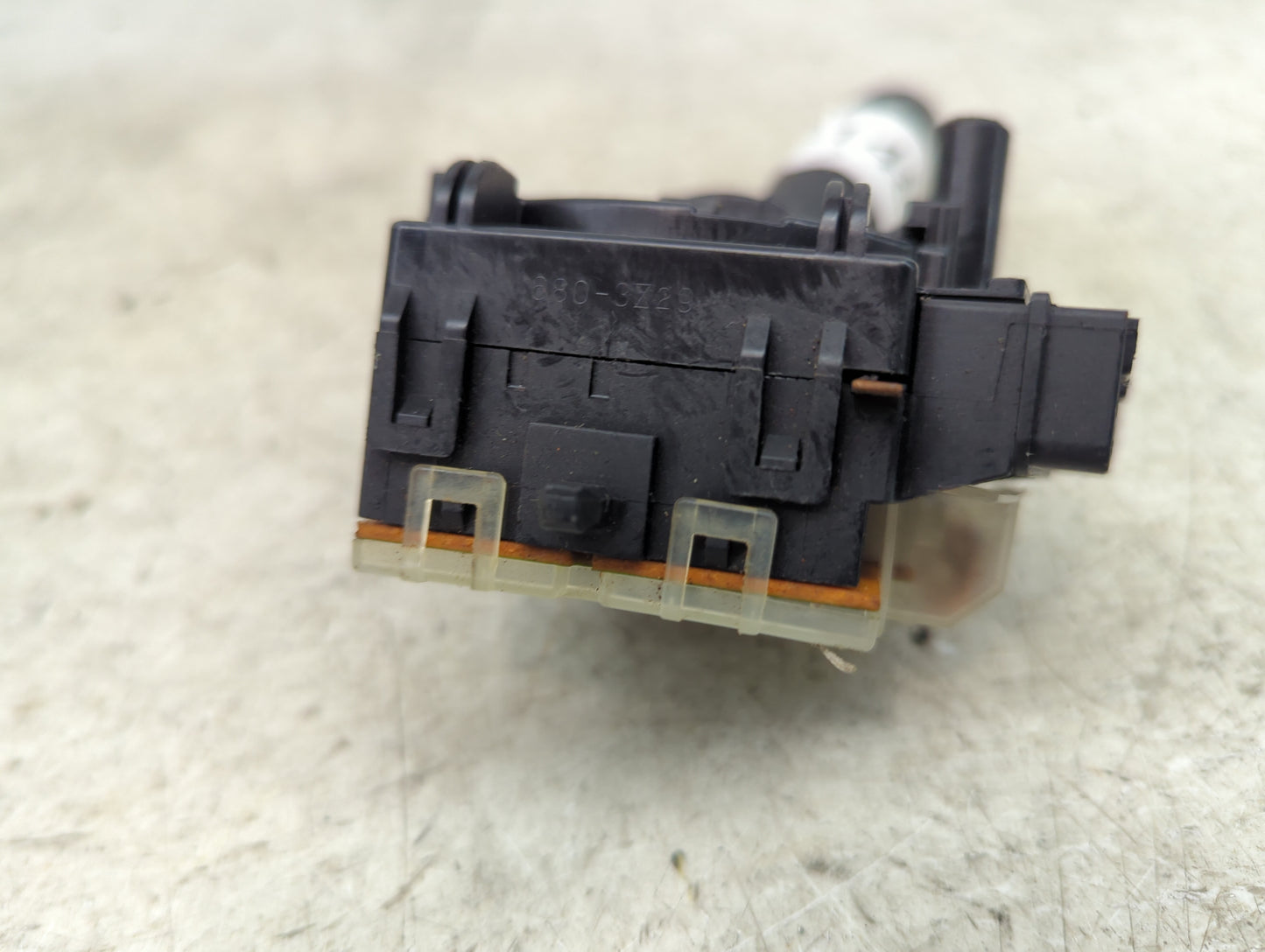 2000 Toyota Yaris Headlight Head Light Switch Lamp Control - Oemusedautoparts1.com