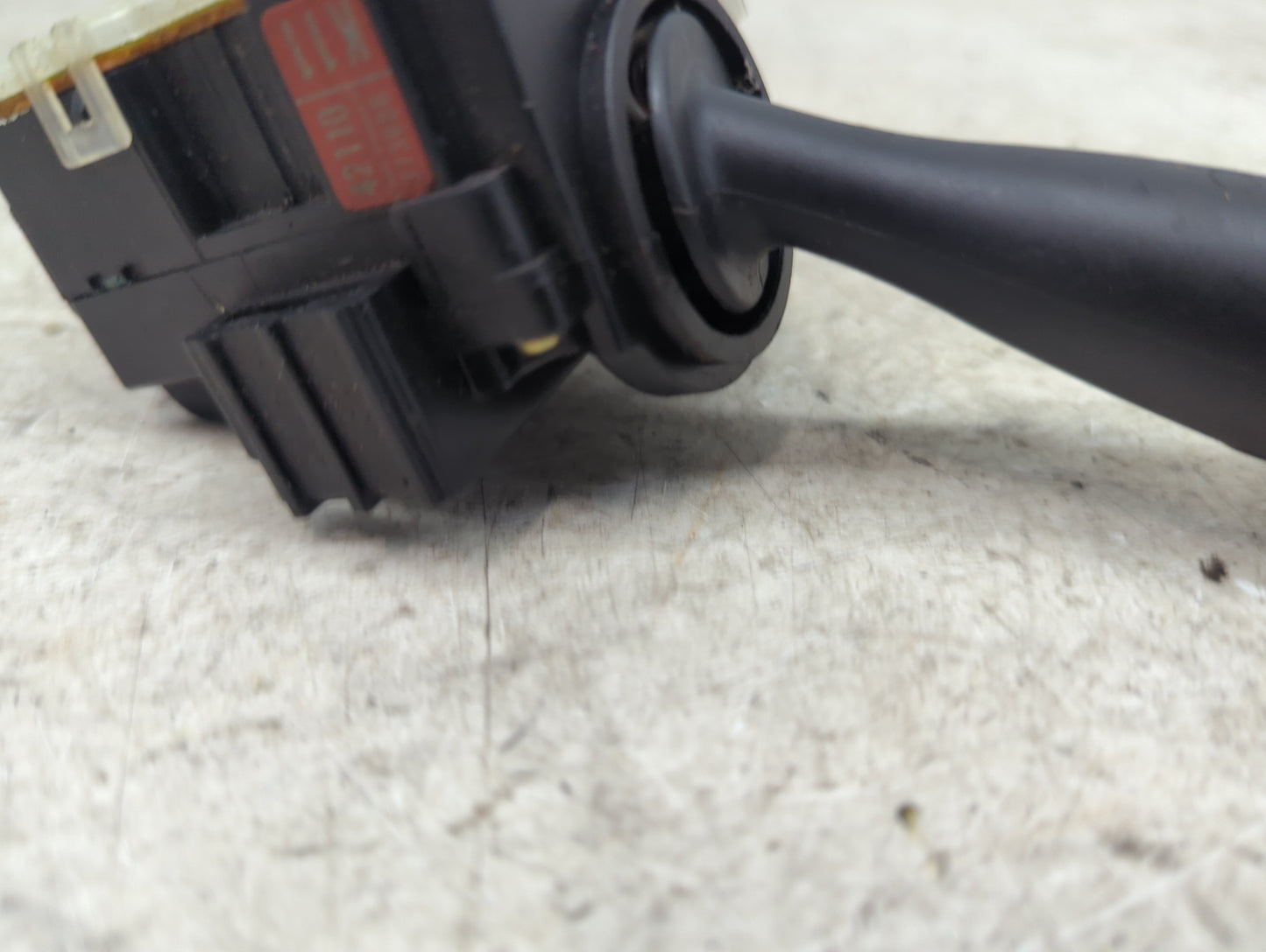 2000 Toyota Yaris Headlight Head Light Switch Lamp Control - Oemusedautoparts1.com