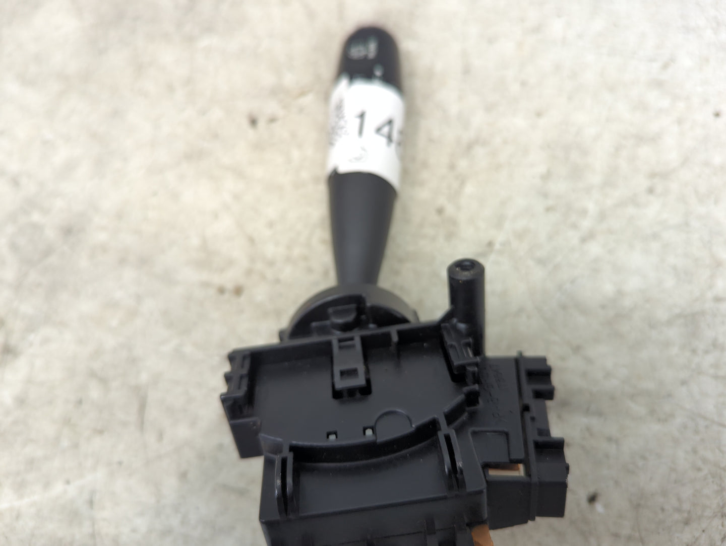 2000 Toyota Yaris Headlight Head Light Switch Lamp Control - Oemusedautoparts1.com