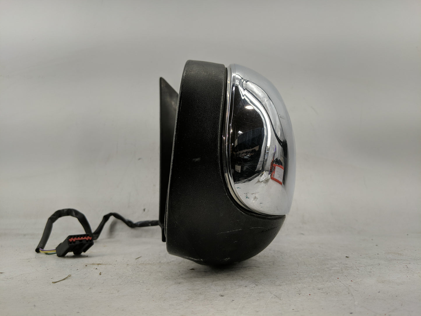 2000 Volkswagen Beetle Side Mirror Replacement Passenger Right View Door Mirror Fits OEM Used Auto Parts - Oemusedautoparts1