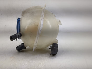 2000 Volkswagen Beetle Radiator Coolant Overflow Expansion Tank Bottle - Oemusedautoparts1.com