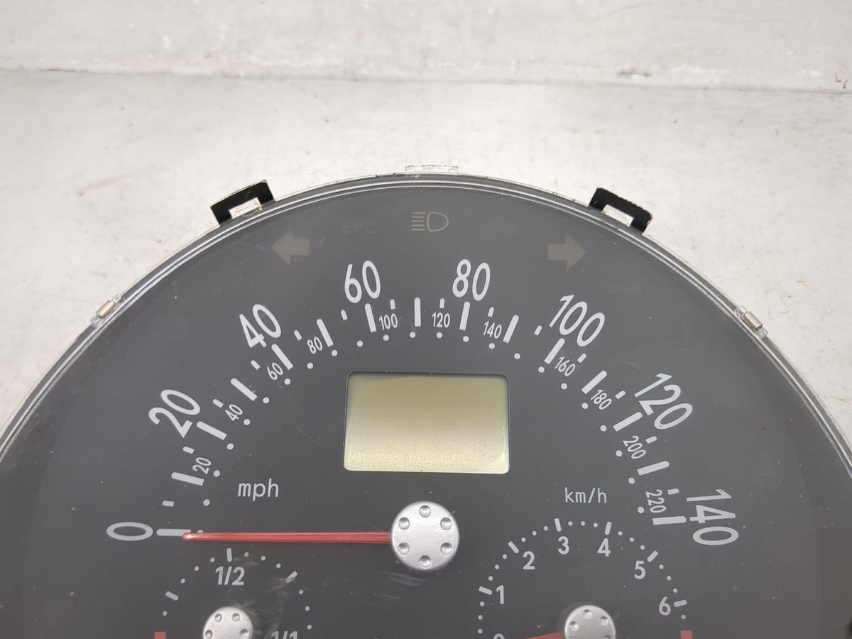 2000-2001 Volkswagen Beetle Instrument Cluster Speedometer Gauges P/N:1C0920901 1C0920940 Miles: Fits Fits 2000 2001 OEM Use
