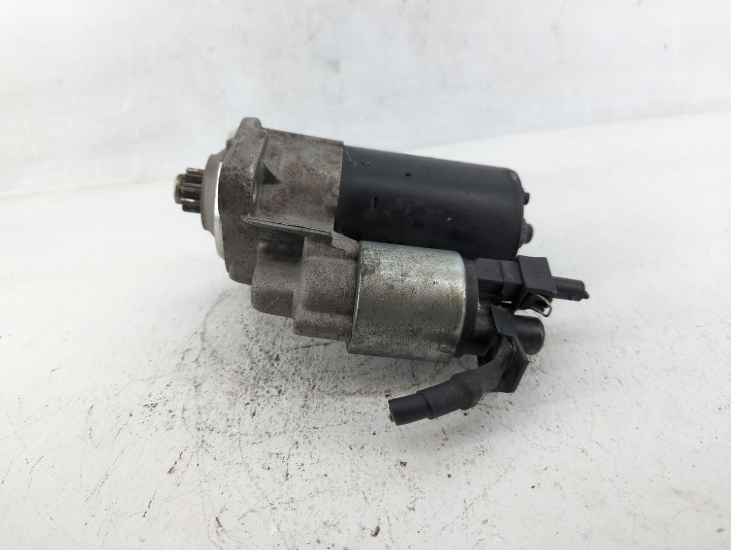 1998-2005 Volkswagen Beetle Car Starter Motor Solenoid OEM P/N:19135572 Fits OEM Used Auto Parts - Oemusedautoparts1.com