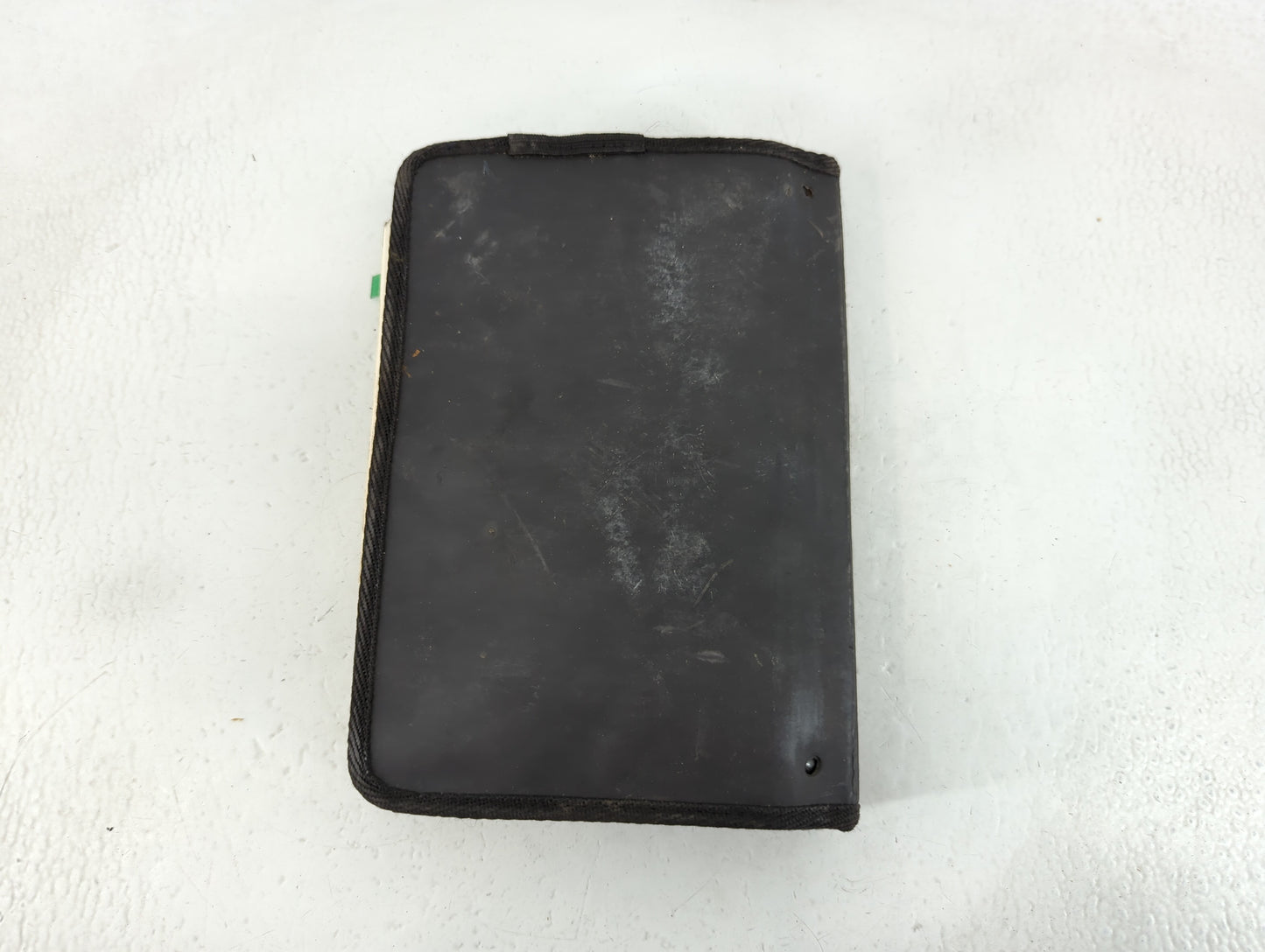 2000 Volkswagen Beetle Owners Manual Book Guide P/N:991 557 RB3 21 OEM Used Auto Parts - Oemusedautoparts1.com