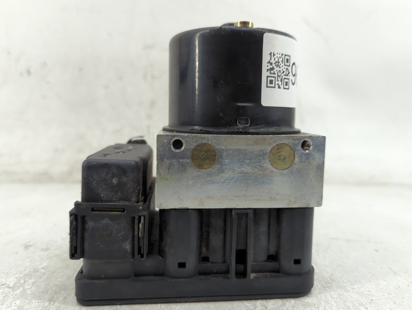 1997-2002 Volkswagen Golf ABS Pump Control Module Replacement P/N:1J0614117F Fits Fits 1997 1998 1999 2000 2001 2002 OEM Use