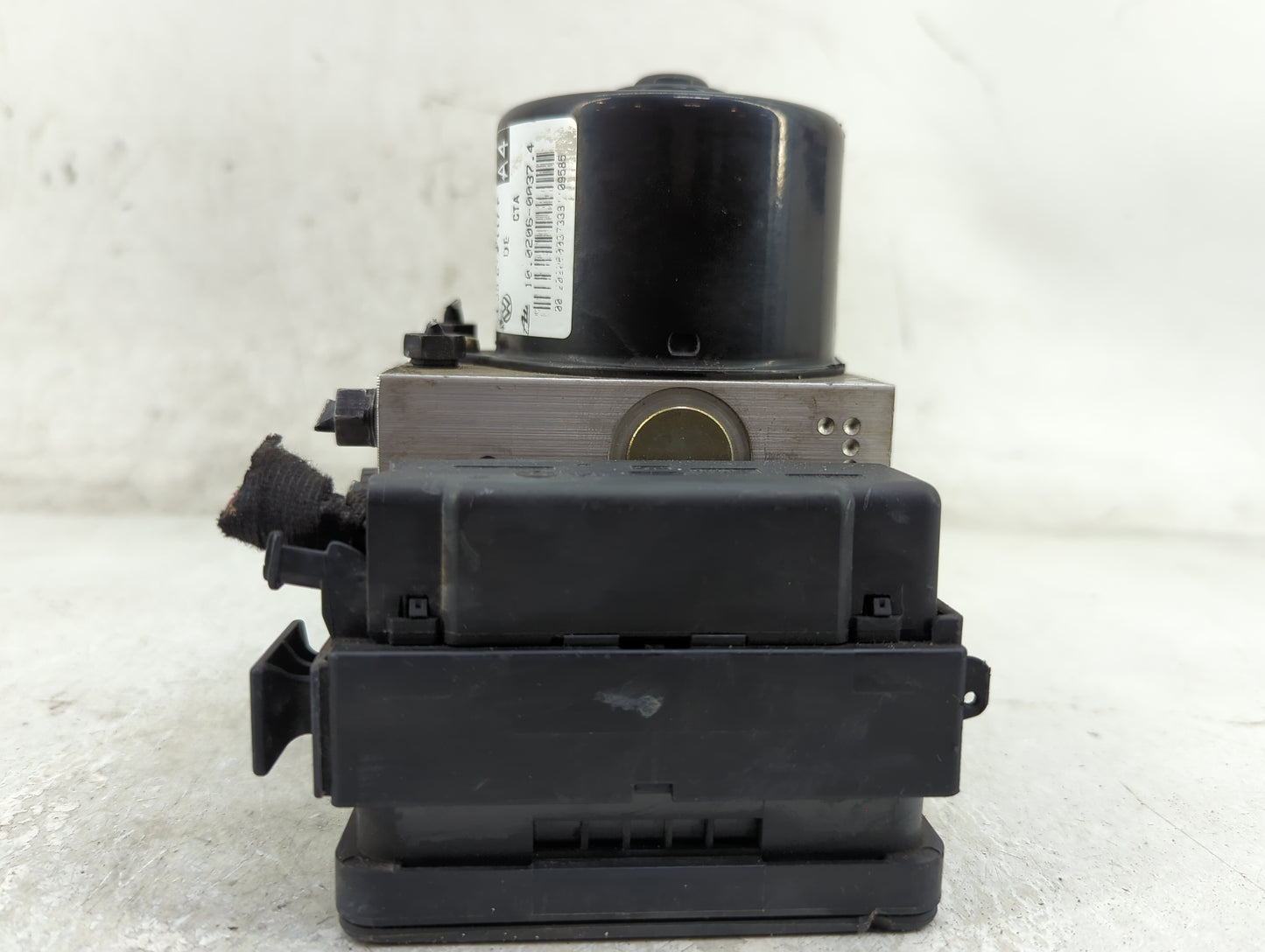 1997-2002 Volkswagen Golf ABS Pump Control Module Replacement P/N:1J0614117F Fits Fits 1997 1998 1999 2000 2001 2002 OEM Use