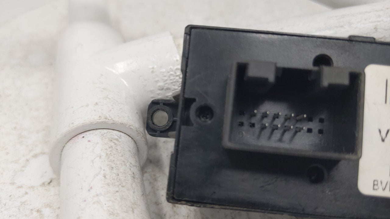 2000 Volkswagen Golf Master Power Window Switch Replacement Driver Side Left Fits OEM Used Auto Parts - Oemusedautoparts1.co
