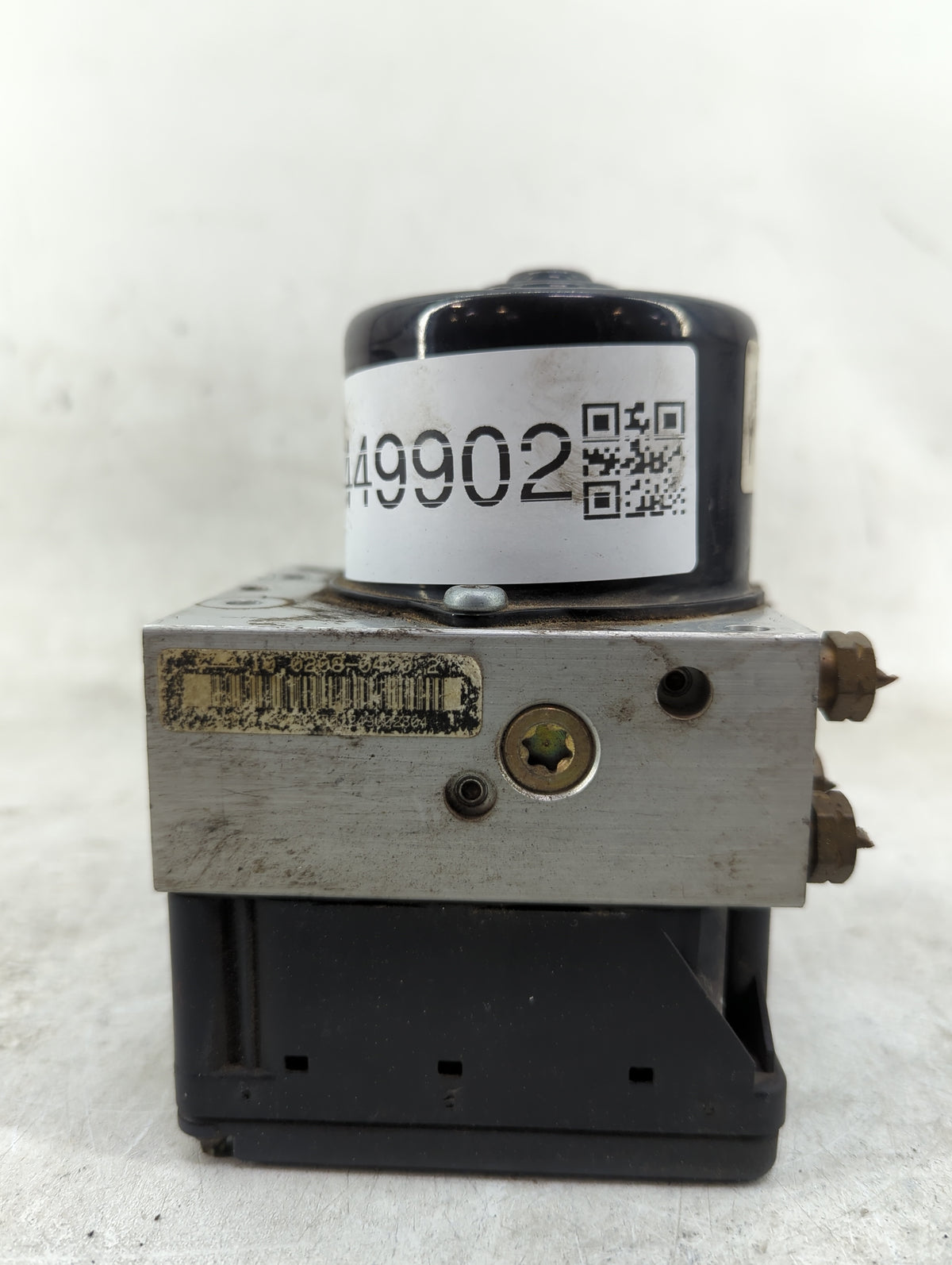 1999-2004 Volvo C70 Anti-Lock Brake ABS Pump Module Actuator OEM P/N:9467581 Fits Fits 1999 2000 2001 2002 2003 2004 OEM Use