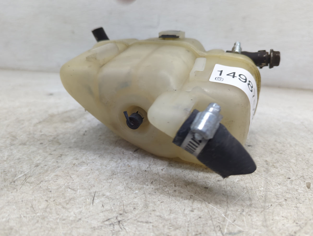 2000 Volvo C70 Radiator Coolant Overflow Expansion Tank Bottle - Oemusedautoparts1.com
