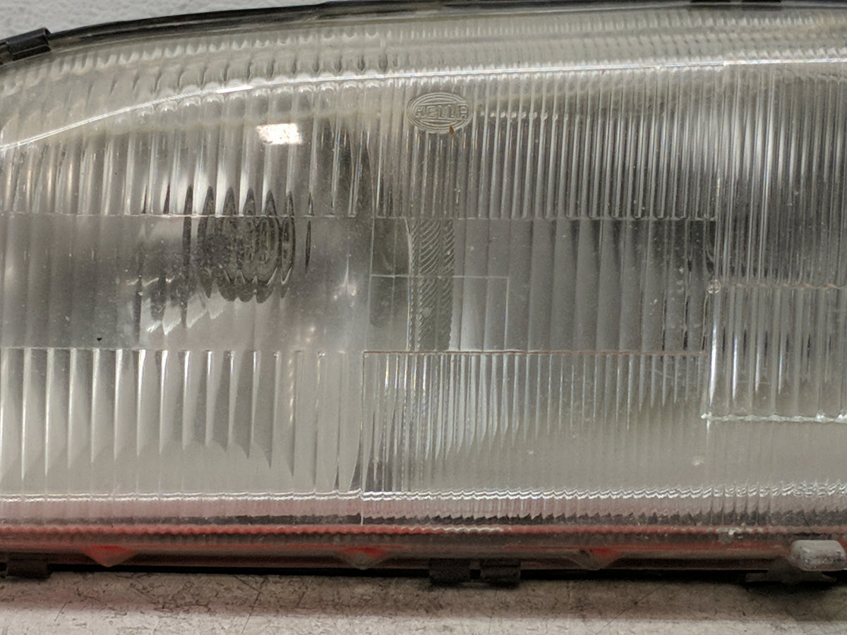 2000 Volvo C70 Passenger Right Oem Head Light Headlight Lamp - Oemusedautoparts1.com