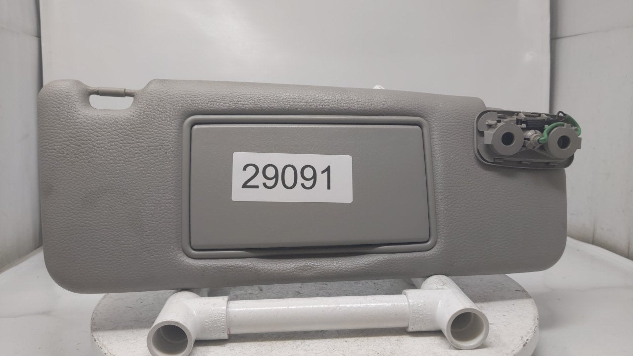 2000 Volvo S80 Sun Visor Shade Replacement Passenger Right Mirror Fits OEM Used Auto Parts - Oemusedautoparts1.com