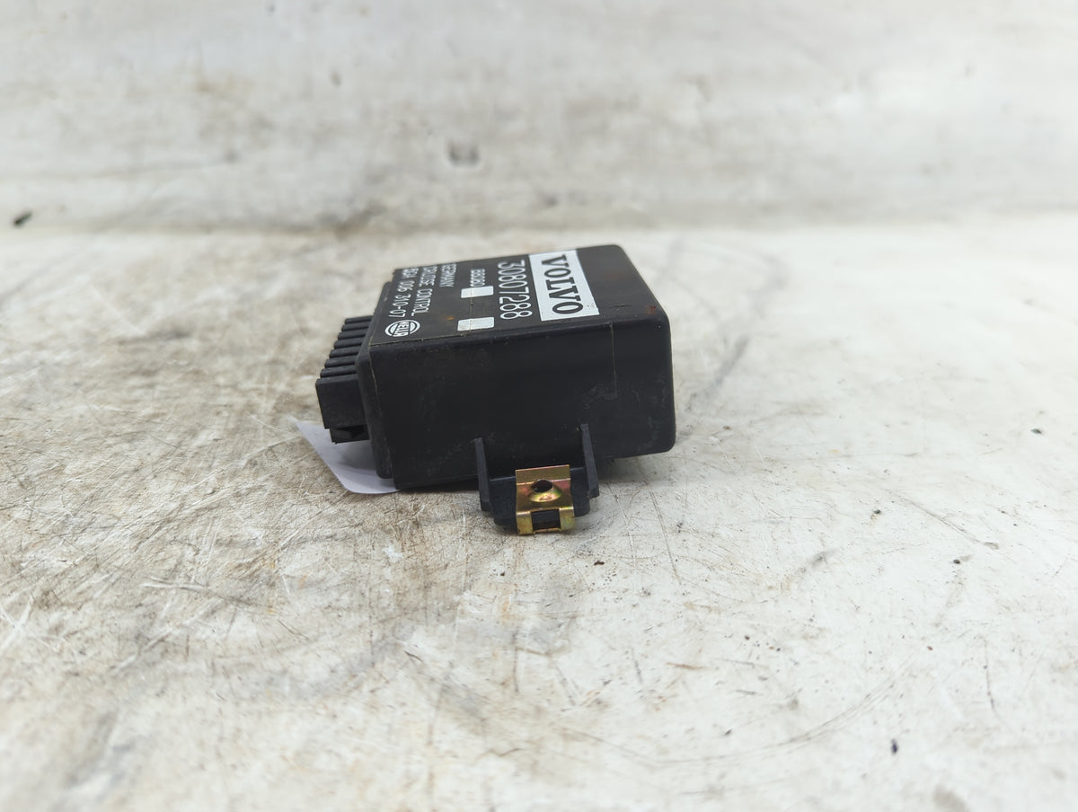 2000-2004 Volvo V40 Cruise Control Module 30807288|5ga 006 310-07 - Oemusedautoparts1.com