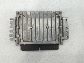 compare product 2000 Volvo V40 PCM Engine Control Computer ECU ECM PCU OEM P/N:P30614562 Fits OEM Used Auto Parts