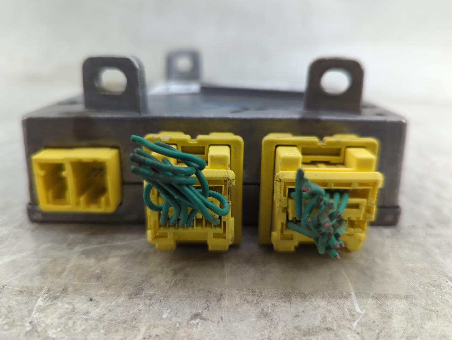 2001-2002 Acura Mdx Safety Restraint Srs Airbag Control Module - Oemusedautoparts1.com