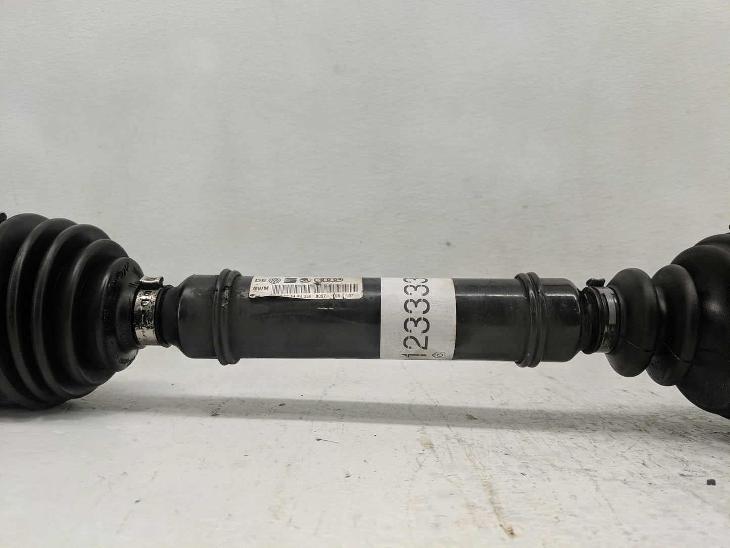 1997-2002 Audi A4 Axle Shaft Front Driver Cv C/v - Oemusedautoparts1.com