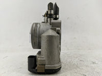 2000-2001 Audi A4 Throttle Body P/N:078 133 062 B Fits Fits 2000 2001 OEM Used Auto Parts - Oemusedautoparts1.com