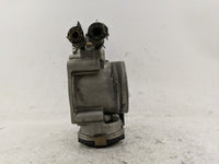 2000-2001 Audi A4 Throttle Body P/N:078 133 062 B Fits Fits 2000 2001 OEM Used Auto Parts - Oemusedautoparts1.com
