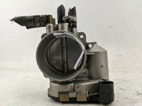 2000-2001 Audi A4 Throttle Body P/N:078 133 062 B Fits Fits 2000 2001 OEM Used Auto Parts - Oemusedautoparts1.com