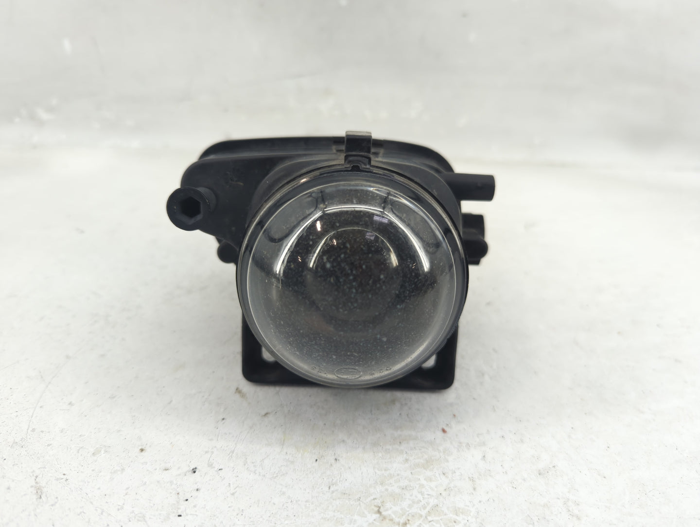 2001 Audi A6 Passenger Right Oem Fog Light Lamp - Oemusedautoparts1.com