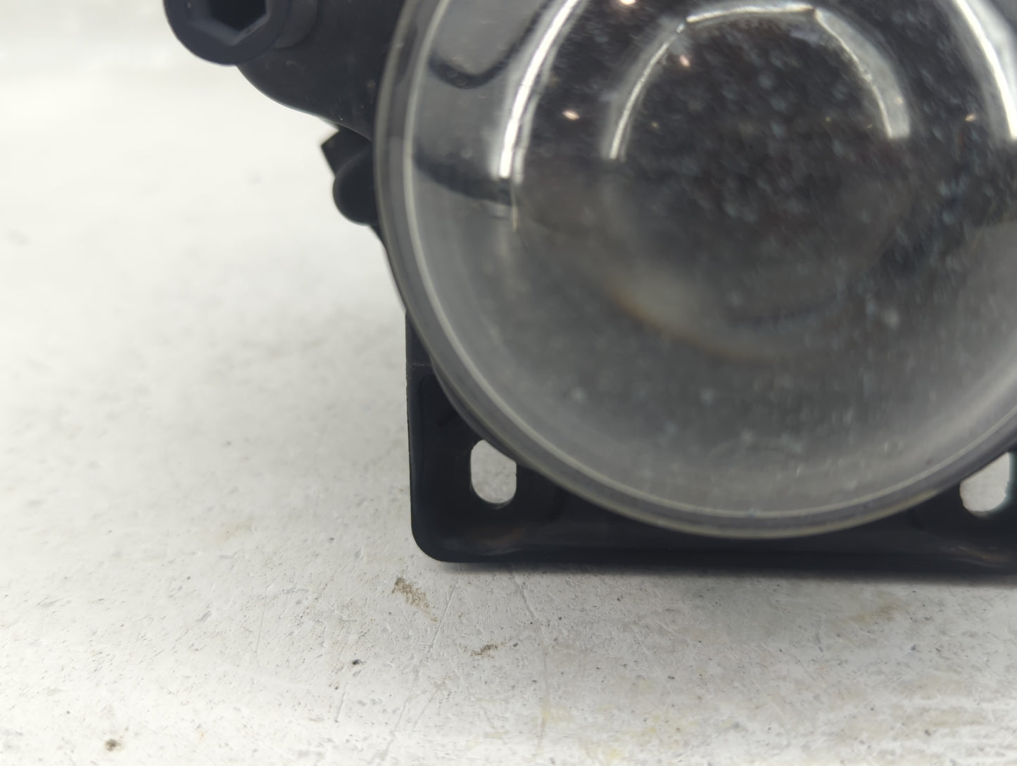 2001 Audi A6 Passenger Right Oem Fog Light Lamp - Oemusedautoparts1.com