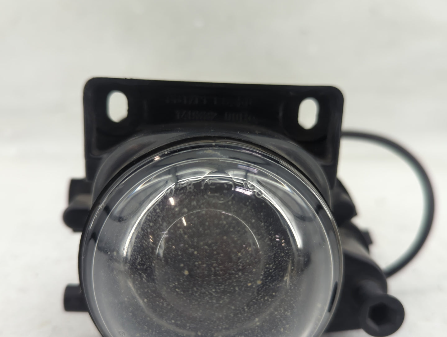 2001 Audi A6 Passenger Right Oem Fog Light Lamp - Oemusedautoparts1.com