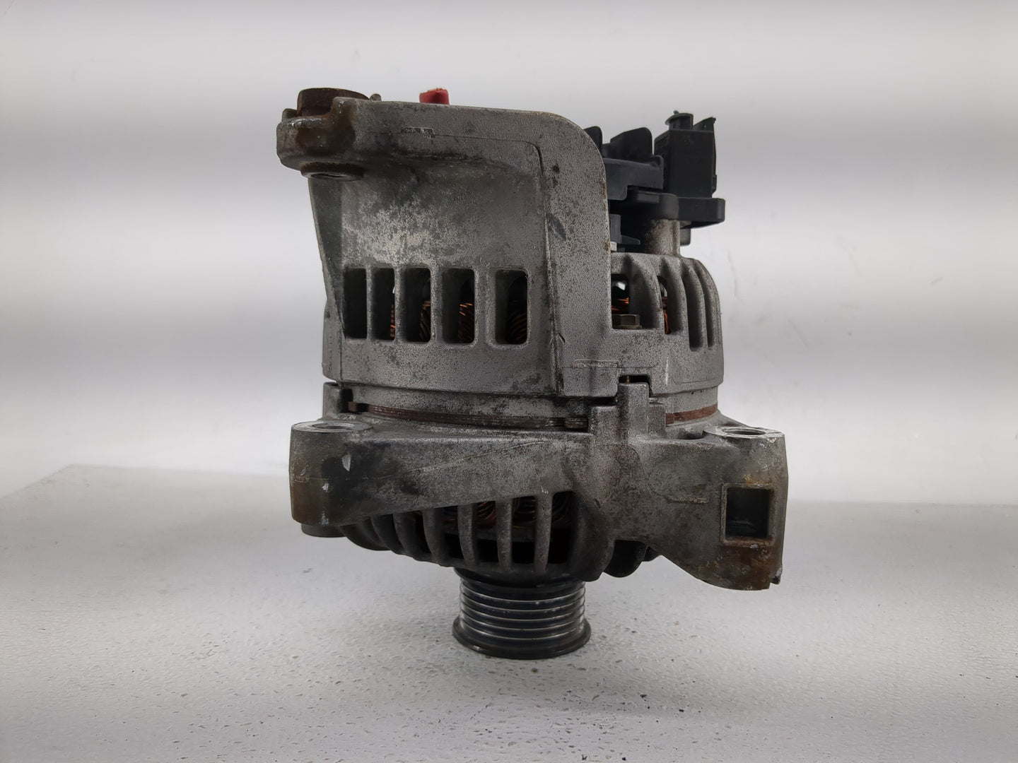 2001-2006 Bmw 325i Alternator Replacement Generator Charging Assembly Engine OEM P/N:S 7519618-03 0 986 041 814 Fits OEM Use