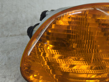 Bmw 325i Passenger Right Oem Front Light Lamp
