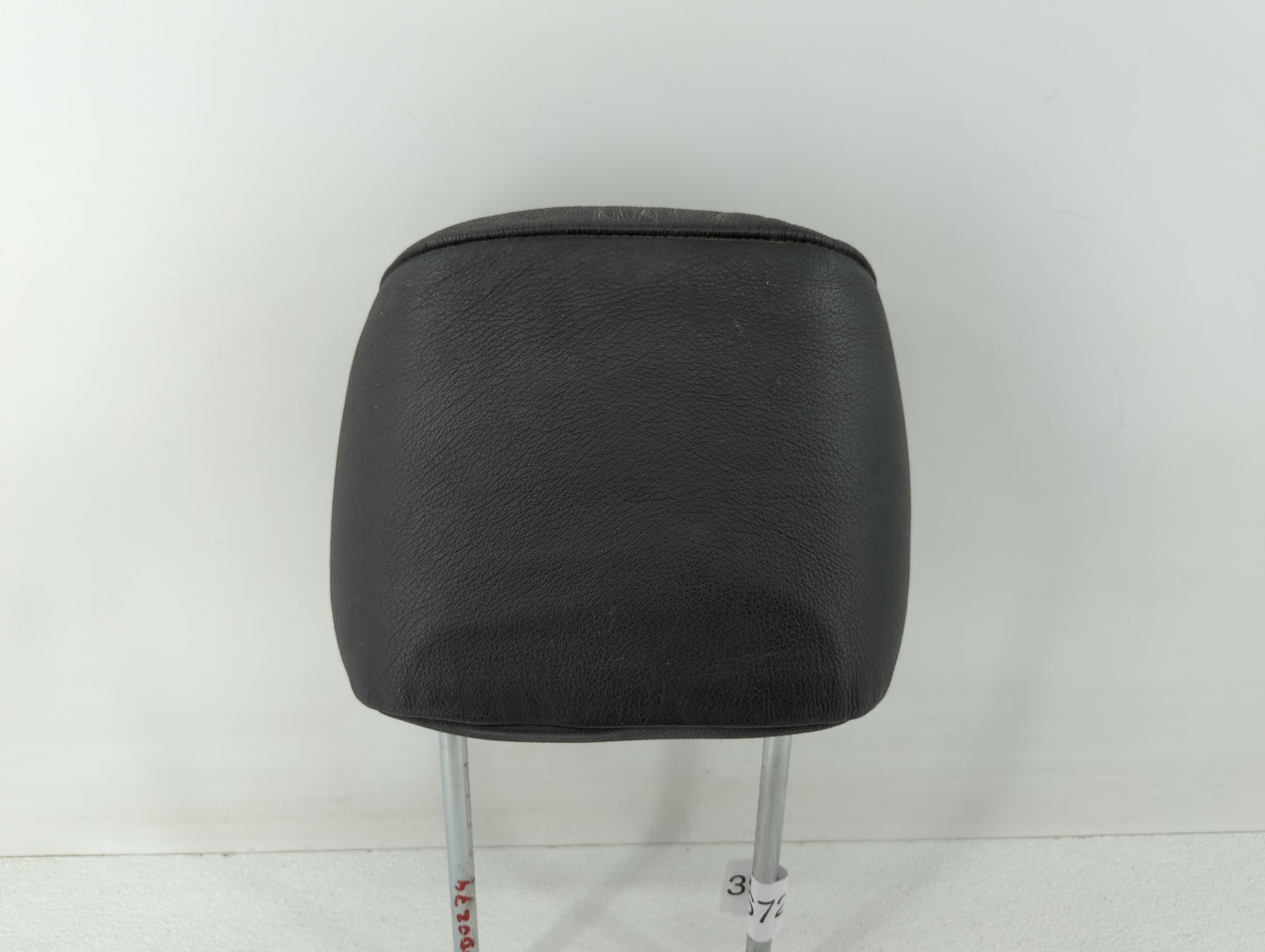 2001 Bmw 325i Headrest Head Rest Rear Seat Fits OEM Used Auto Parts - Oemusedautoparts1.com