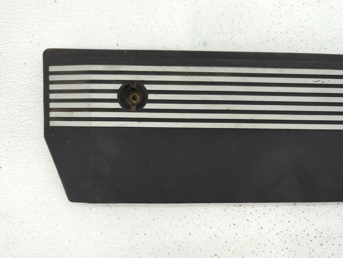 2001 Bmw 325i Engine Cover - Oemusedautoparts1.com