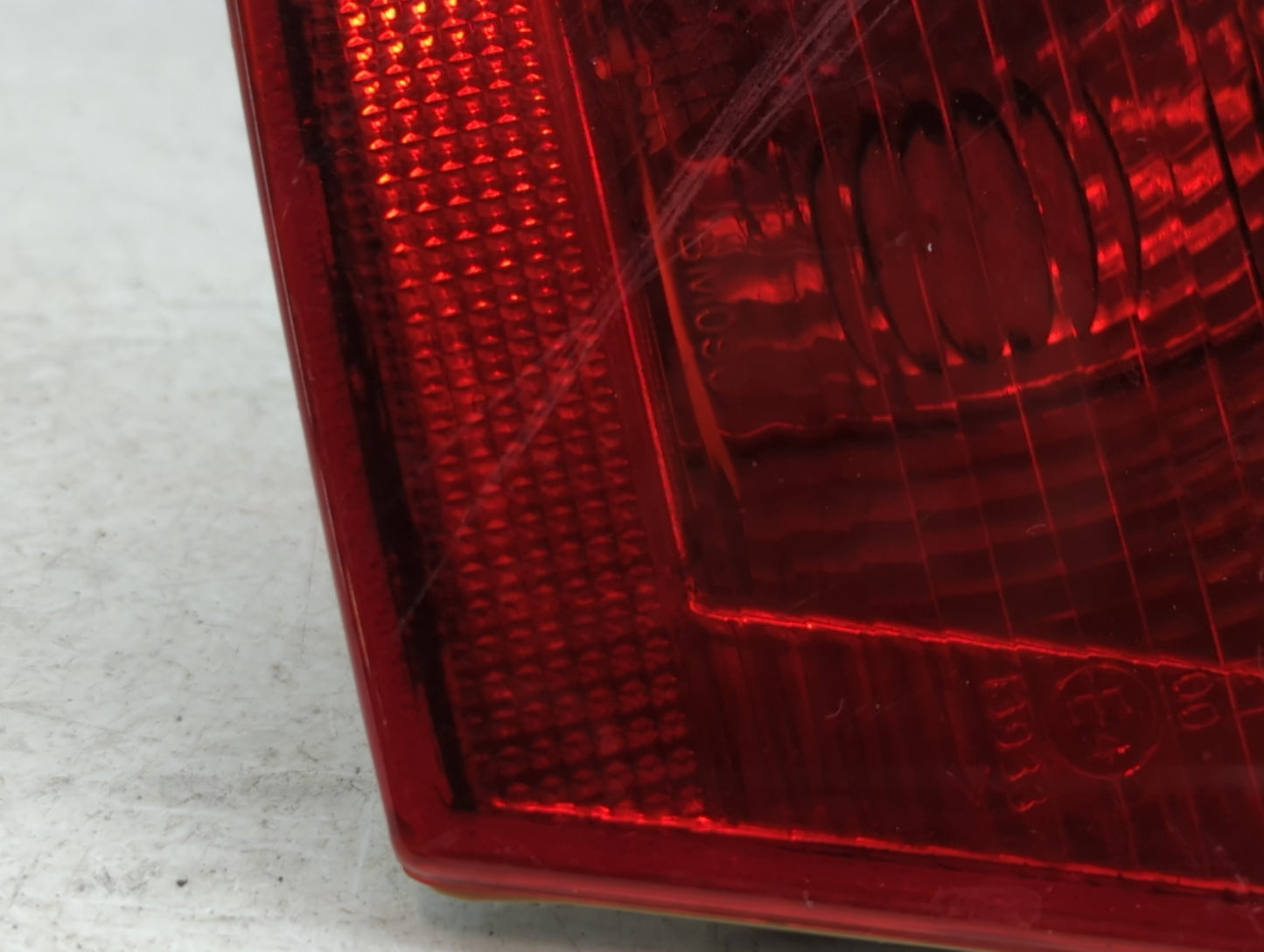 2001 Bmw 325i Tail Light Assembly Passenger Right OEM P/N:230 570 Fits Fits 1999 2000 OEM Used Auto Parts - Oemusedautoparts